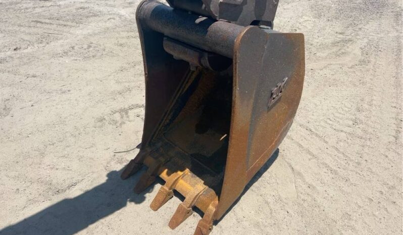 
								2019 JCB 3CX 4WD Backhoe Wheel Loader Tractor E-Stick Aux Hyd 4-in-1 BKT full									