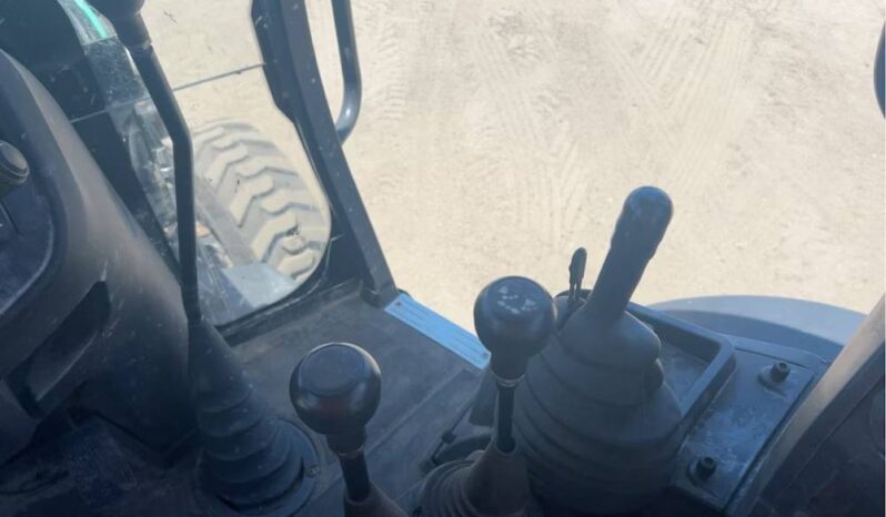 
								2019 JCB 3CX 4WD Backhoe Wheel Loader Tractor E-Stick Aux Hyd 4-in-1 BKT full									