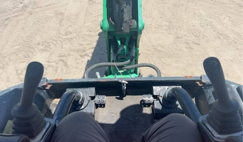 
								2019 JCB 3CX 4WD Backhoe Wheel Loader Tractor E-Stick Aux Hyd 4-in-1 BKT full									