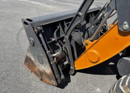 
										2022 Case 580N EP 4WD Backhoe Wheel Loader Tractor Excavating Bucket full									