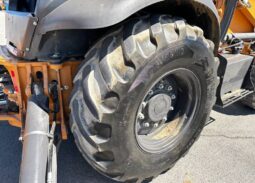 
										2022 Case 580N EP 4WD Backhoe Wheel Loader Tractor Excavating Bucket full									