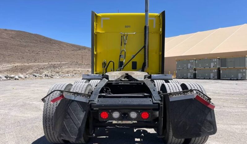 
								2024 Kenworth T680 TA Mid Roof Sleeper Truck Tractor Paccar MX-13 AT full									