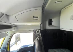 
										2024 Kenworth T680 TA Mid Roof Sleeper Truck Tractor Paccar MX-13 AT full									