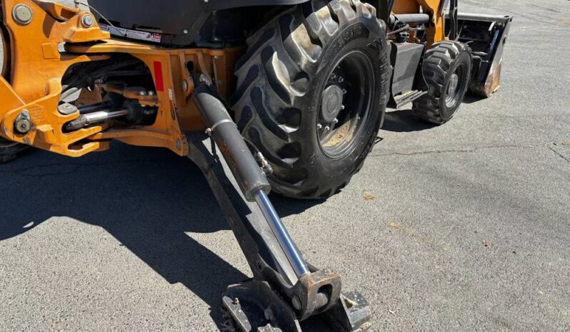 
								2022 Case 580N EP 4WD Backhoe Wheel Loader Tractor Excavating Bucket full									