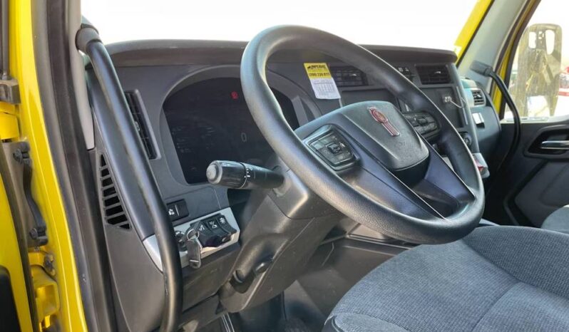 
								2024 Kenworth T680 TA Mid Roof Sleeper Truck Tractor Paccar MX-13 AT full									