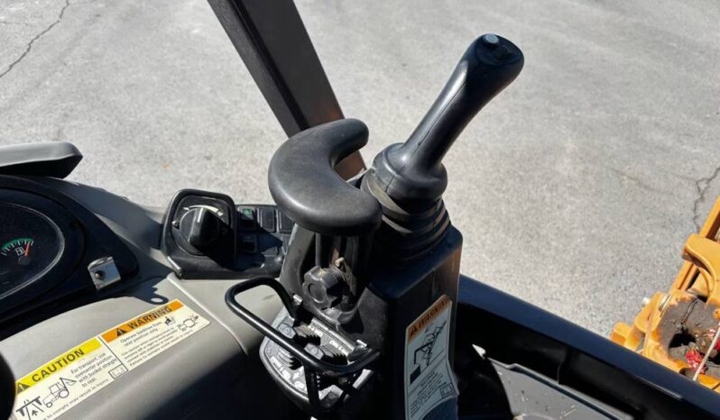 
								2022 Case 580N EP 4WD Backhoe Wheel Loader Tractor Excavating Bucket full									