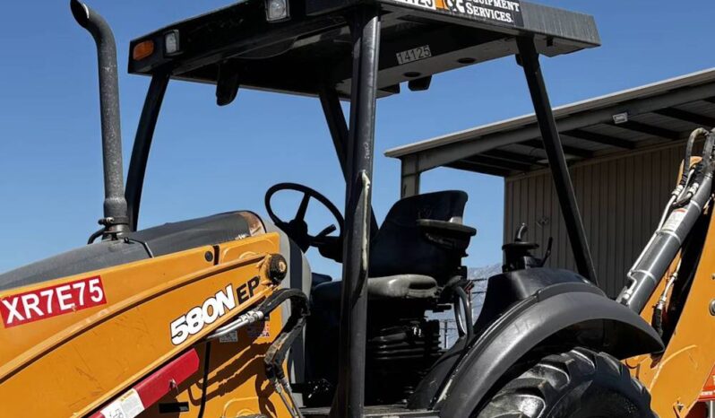 
								2022 Case 580N EP 4WD Backhoe Wheel Loader Tractor Excavating Bucket full									