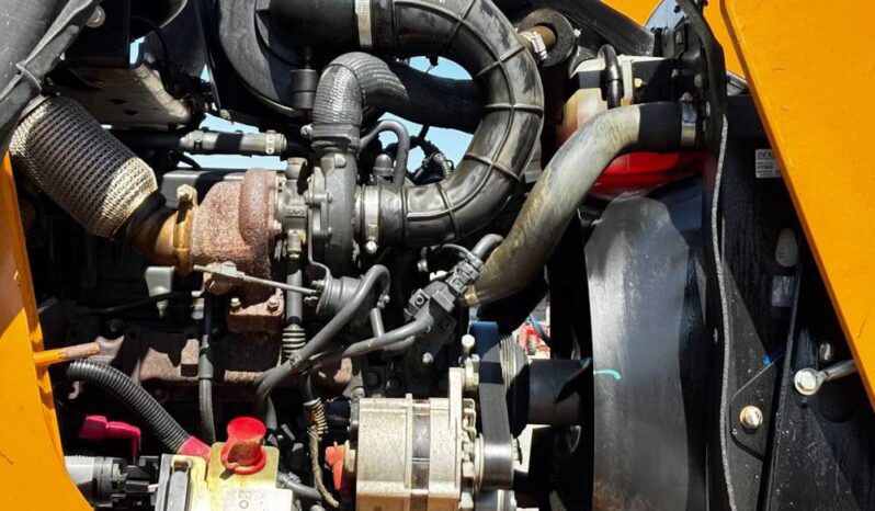 
								2022 Case 580N EP 4WD Backhoe Wheel Loader Tractor Excavating Bucket full									