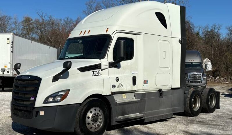 
								2020 Freightliner Cascadia TA Sleeper Truck Tractor Detroit full									