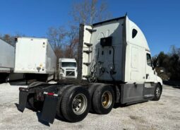 
										2020 Freightliner Cascadia TA Sleeper Truck Tractor Detroit full									
