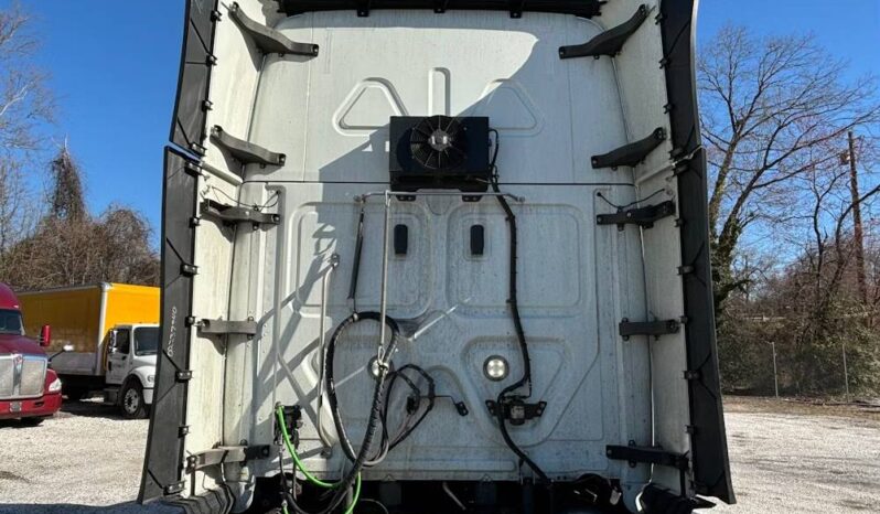 
								2020 Freightliner Cascadia TA Sleeper Truck Tractor Detroit full									