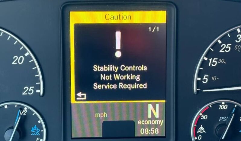 
								2020 Freightliner Cascadia TA Sleeper Truck Tractor Detroit full									