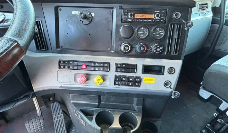 
								2020 Freightliner Cascadia TA Sleeper Truck Tractor Detroit full									