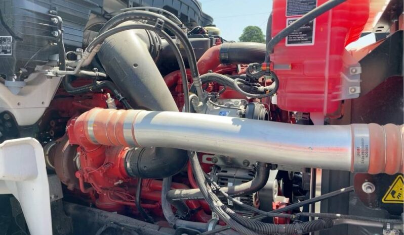 
								2025 International HX620 Day Cab Semi Truck Tractor Cummins full									