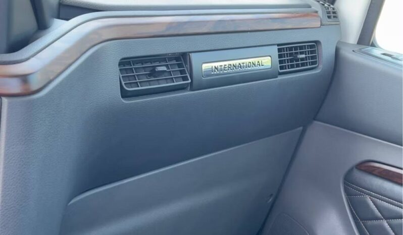 
								2025 International HX620 Day Cab Semi Truck Tractor Cummins full									