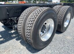 
										2025 International HX620 Day Cab Semi Truck Tractor Cummins full									