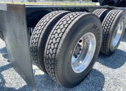 
										2025 International HX620 Day Cab Semi Truck Tractor Cummins full									