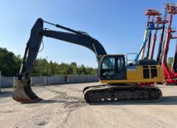 
										2017 John Deere 300G Hydraulic Excavator Enclosed Cab AC Aux Hyd Bucket full									