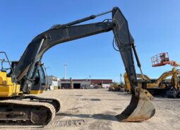 
										2017 John Deere 300G Hydraulic Excavator Enclosed Cab AC Aux Hyd Bucket full									