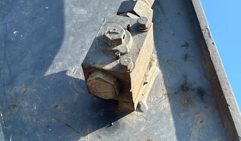 
								2017 John Deere 300G Hydraulic Excavator Enclosed Cab AC Aux Hyd Bucket full									