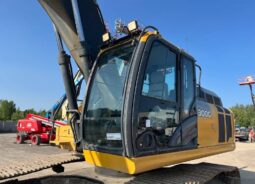 
										2017 John Deere 300G Hydraulic Excavator Enclosed Cab AC Aux Hyd Bucket full									