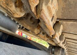 
										2017 John Deere 300G Hydraulic Excavator Enclosed Cab AC Aux Hyd Bucket full									