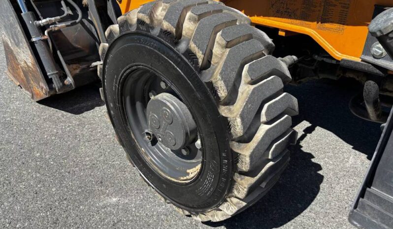 
								2022 Case 580N EP 4WD Backhoe Wheel Loader Tractor Excavating Bucket full									