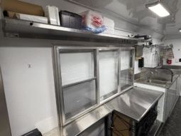 
										2023 Ford F59 Step Van Food Truck, 28′ full									